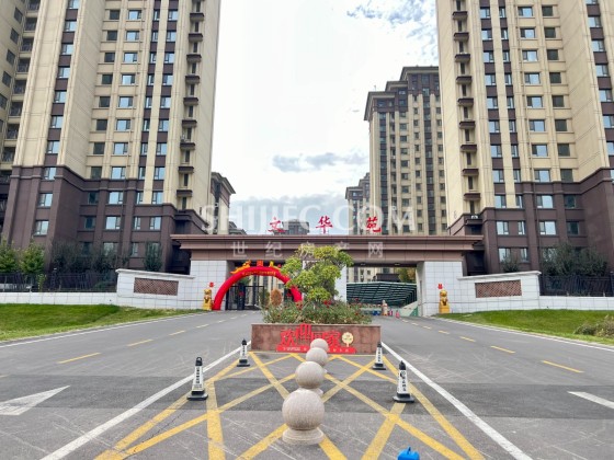 小区大门